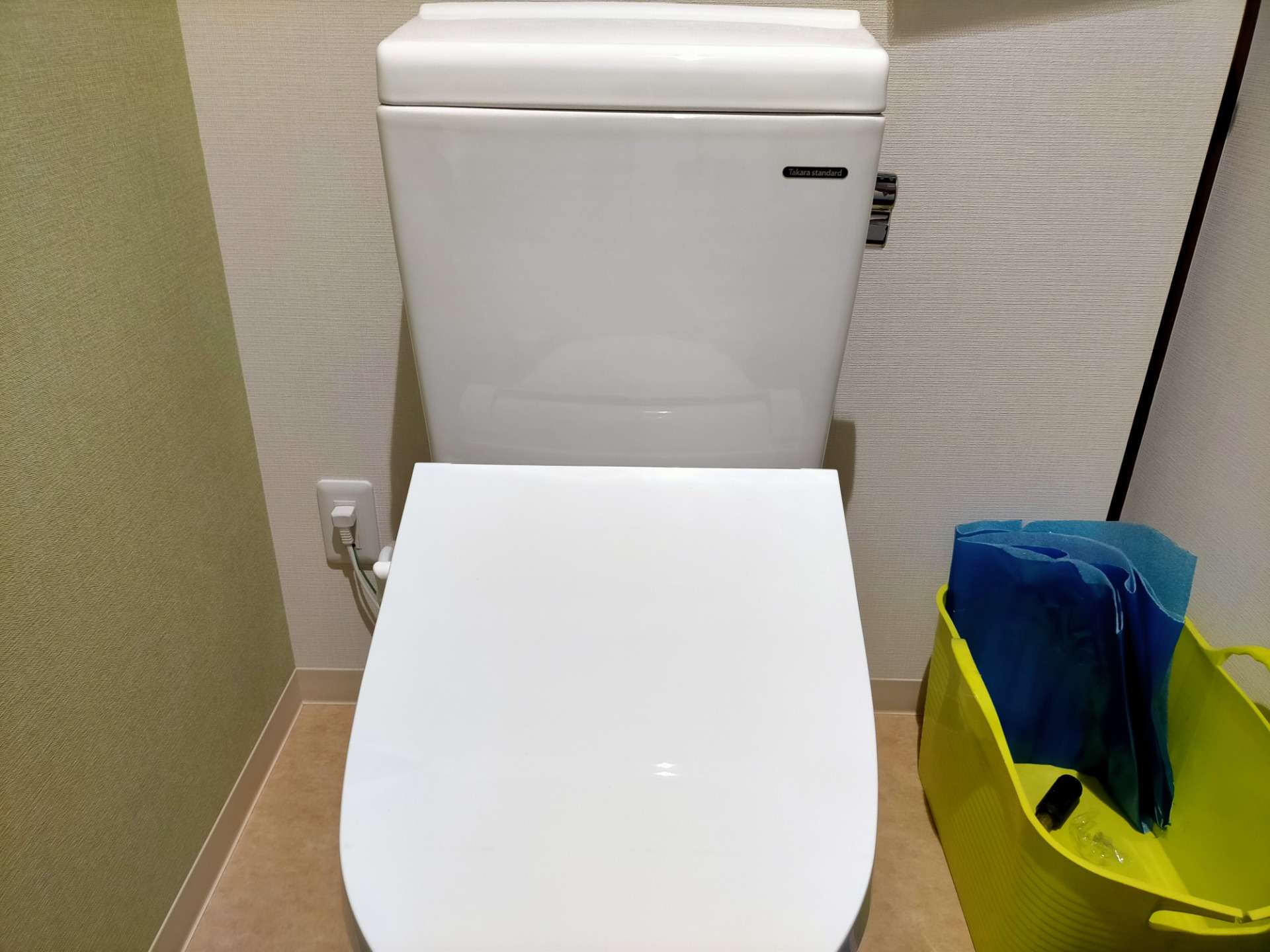 彦根市の薬局の温水洗浄便座修理依頼いただきました